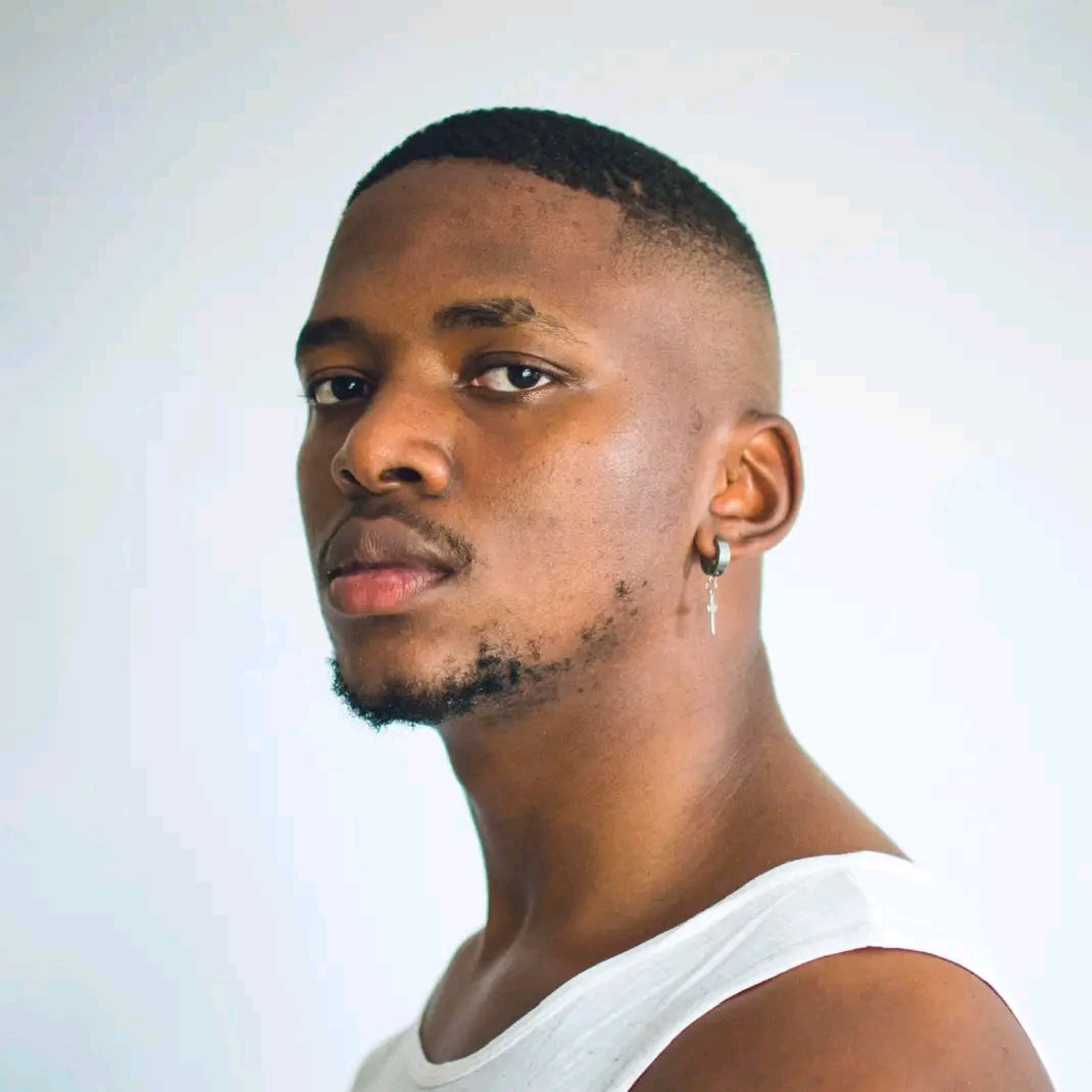 Lxndi’s journey began at age 5 with a plastic microphone.