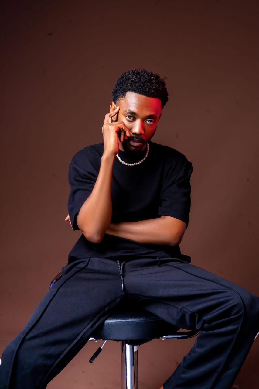 Freedom Gee, is preparing to unveil his debut single “Ngithokozise.